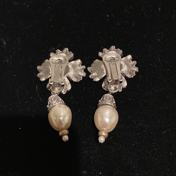 Earrings - Picture 2 of 2